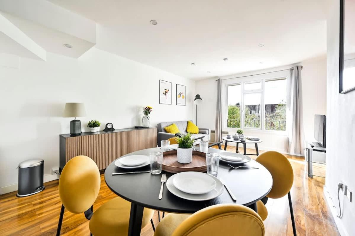 Spacious 2 Bed Duplex - Zone 1 - Workspace * Londra
